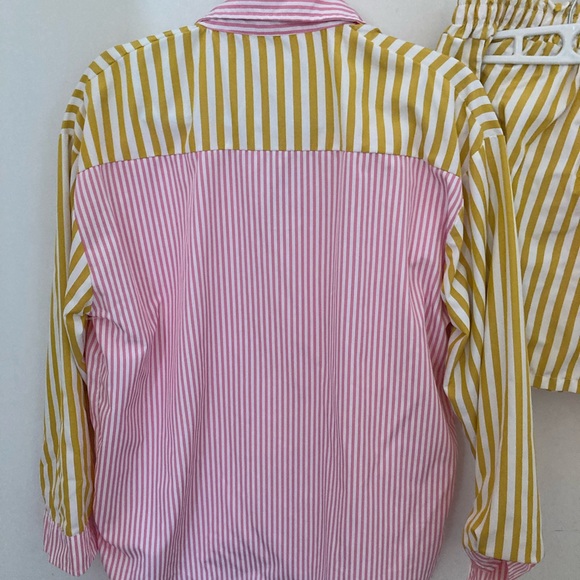 Striped set - Picture 2 of 5